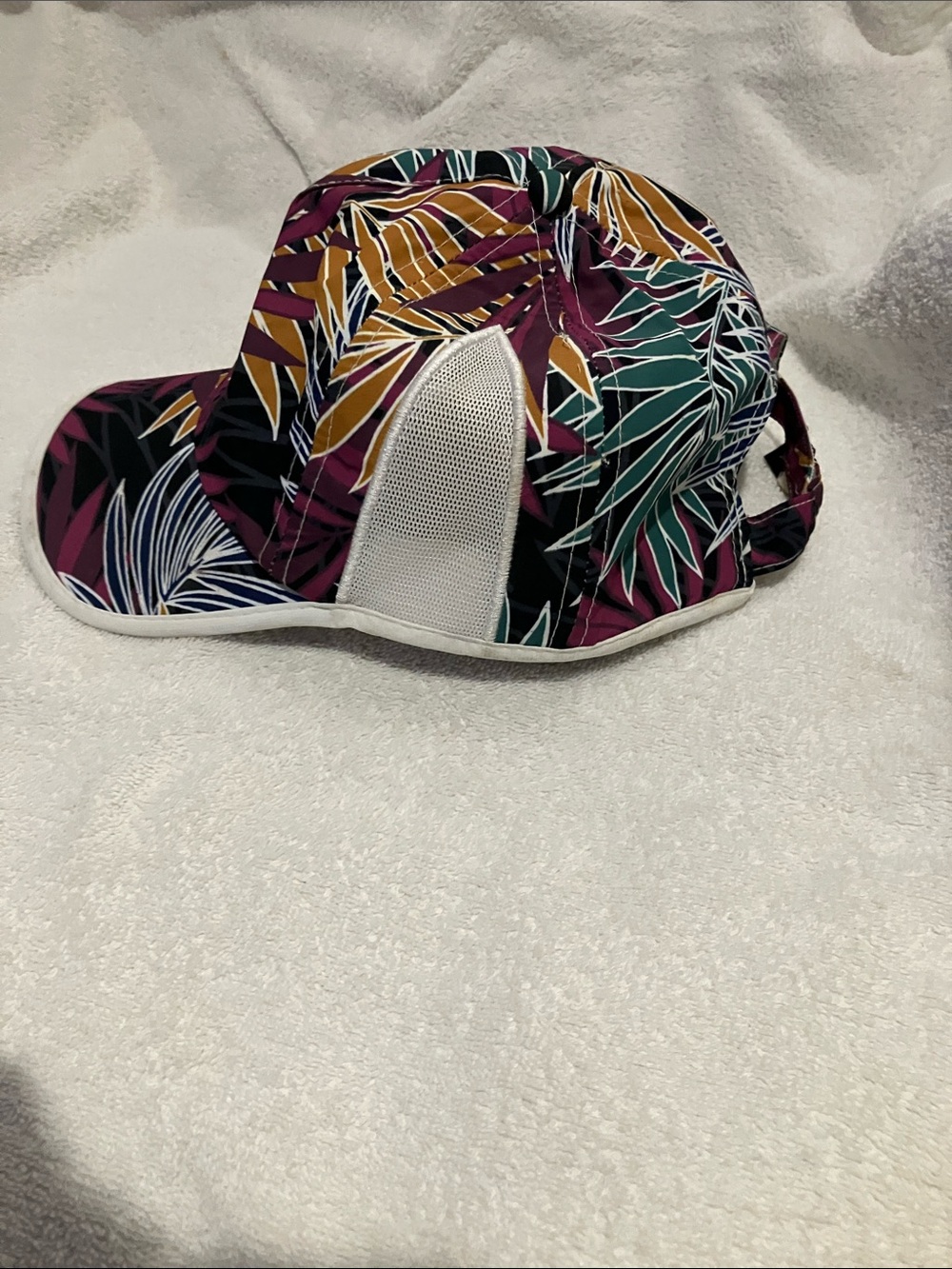 Hurley Leaf-Print Cap in Plum, Mustard and Teal - Picture 6 of 9